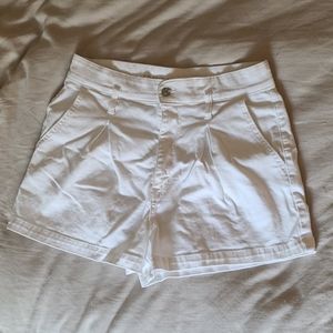 American Eagle White Highest Rise Mom Shorts 12